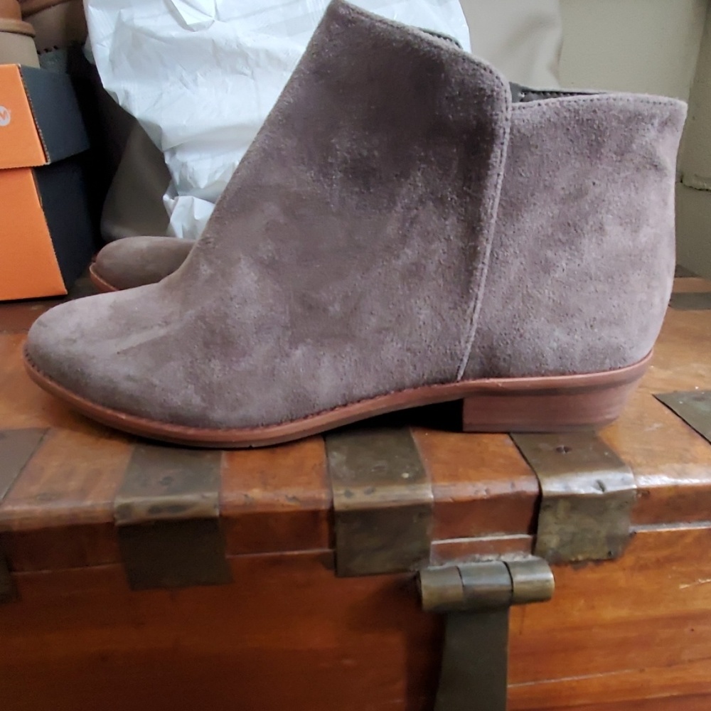 Booties - Picture 2 of 4